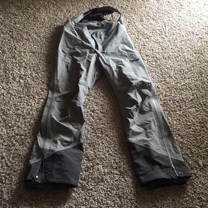 Patagonia Goretex waterproof pant